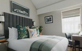 The Selwyn, Richmond